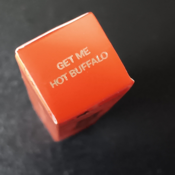 2 Applebee Scented Lip Gloss (NEW) - Picture 5 of 8